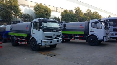 山西太原客戶再訂6臺(tái)掃路車、吸塵車、洗掃車、灑水車